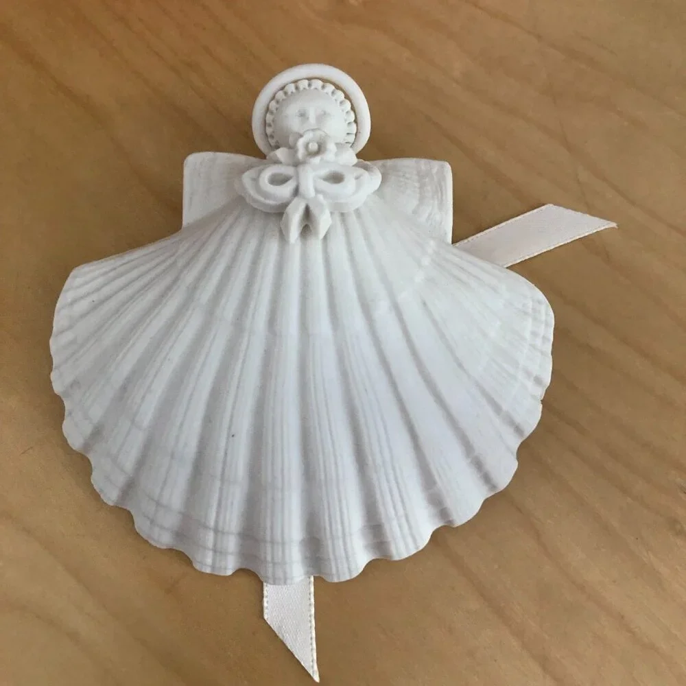 Vintage 1987 Margaret Furlong Angel Seashell Flower Bouquet Porcelain Ornament